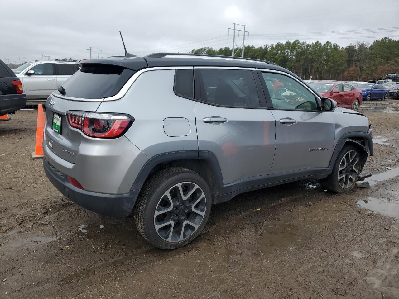2017 Jeep Compass - Image 3