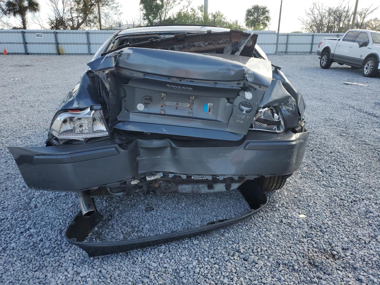 2006 Volvo S60 - Image 6