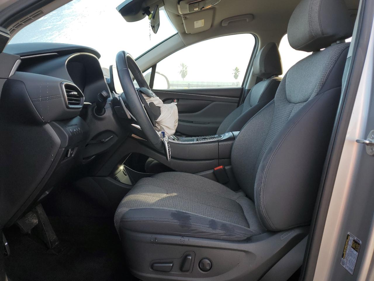 2023 Hyundai Santa Fe - Image 7