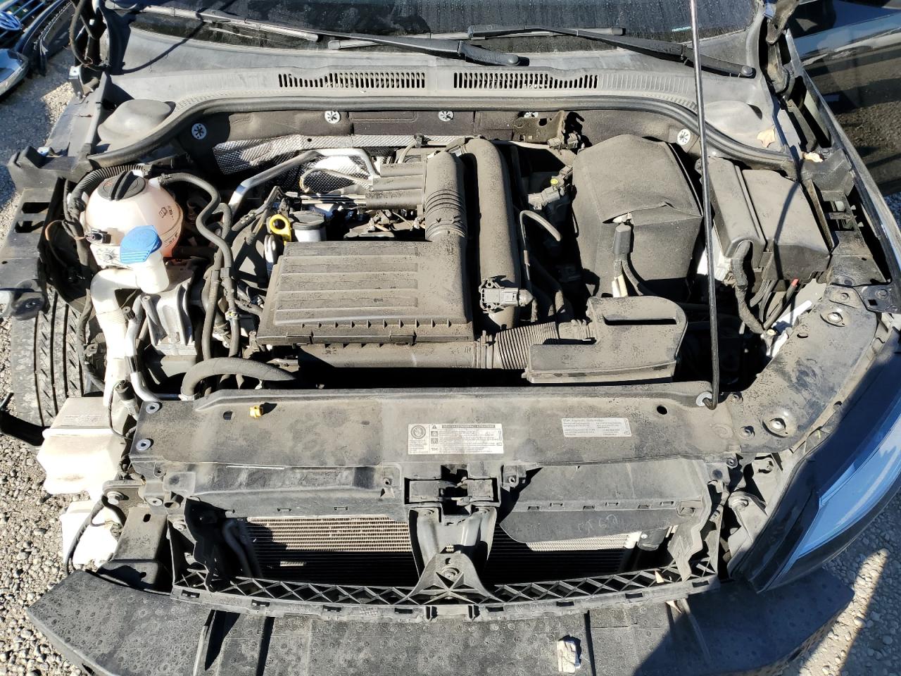 2017 Volkswagen Jetta - Image 11