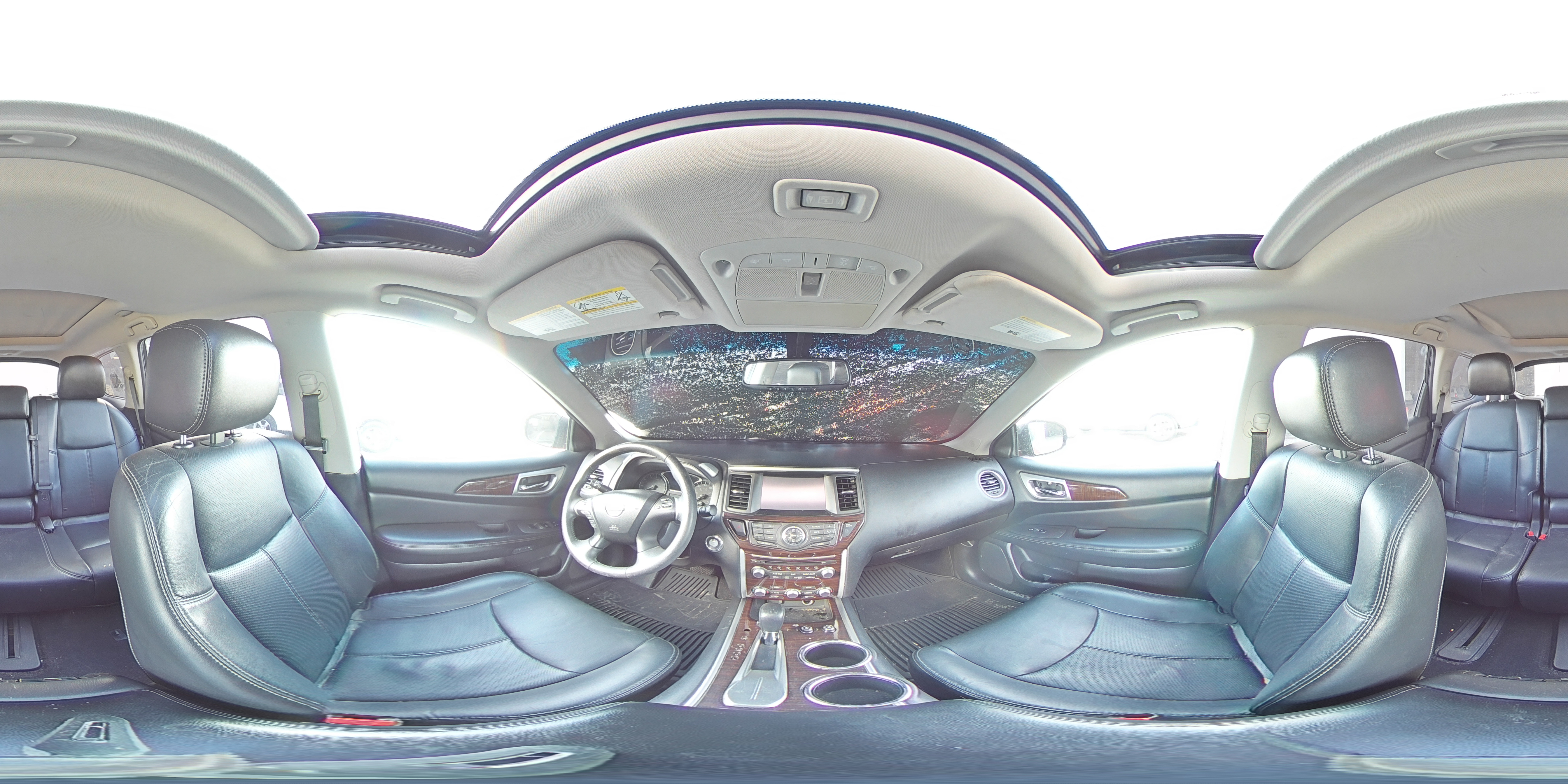 2014 Nissan Pathfinder - Image 13