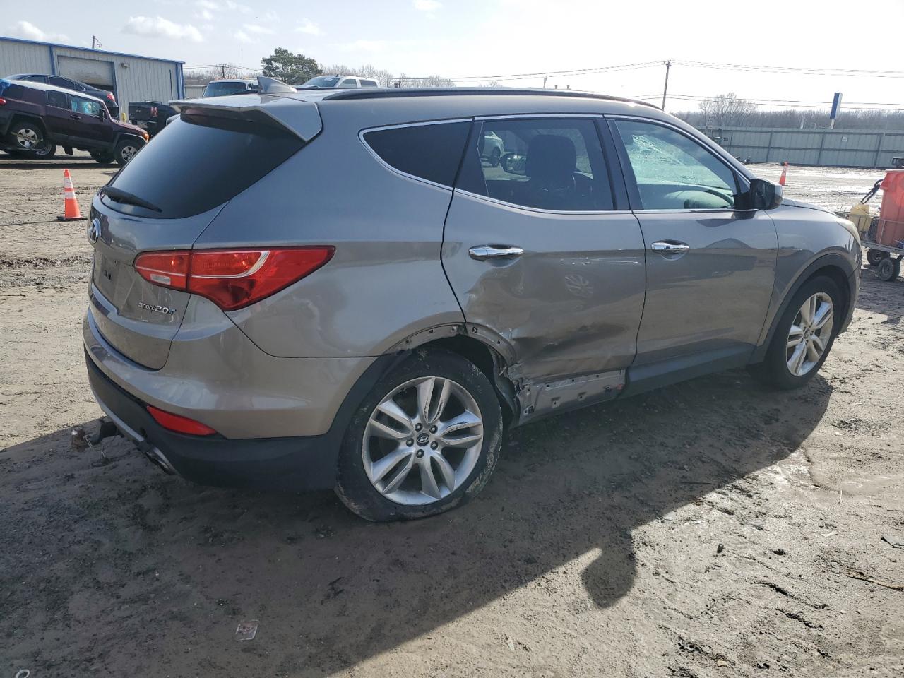 2013 Hyundai Santa Fe - Image 3