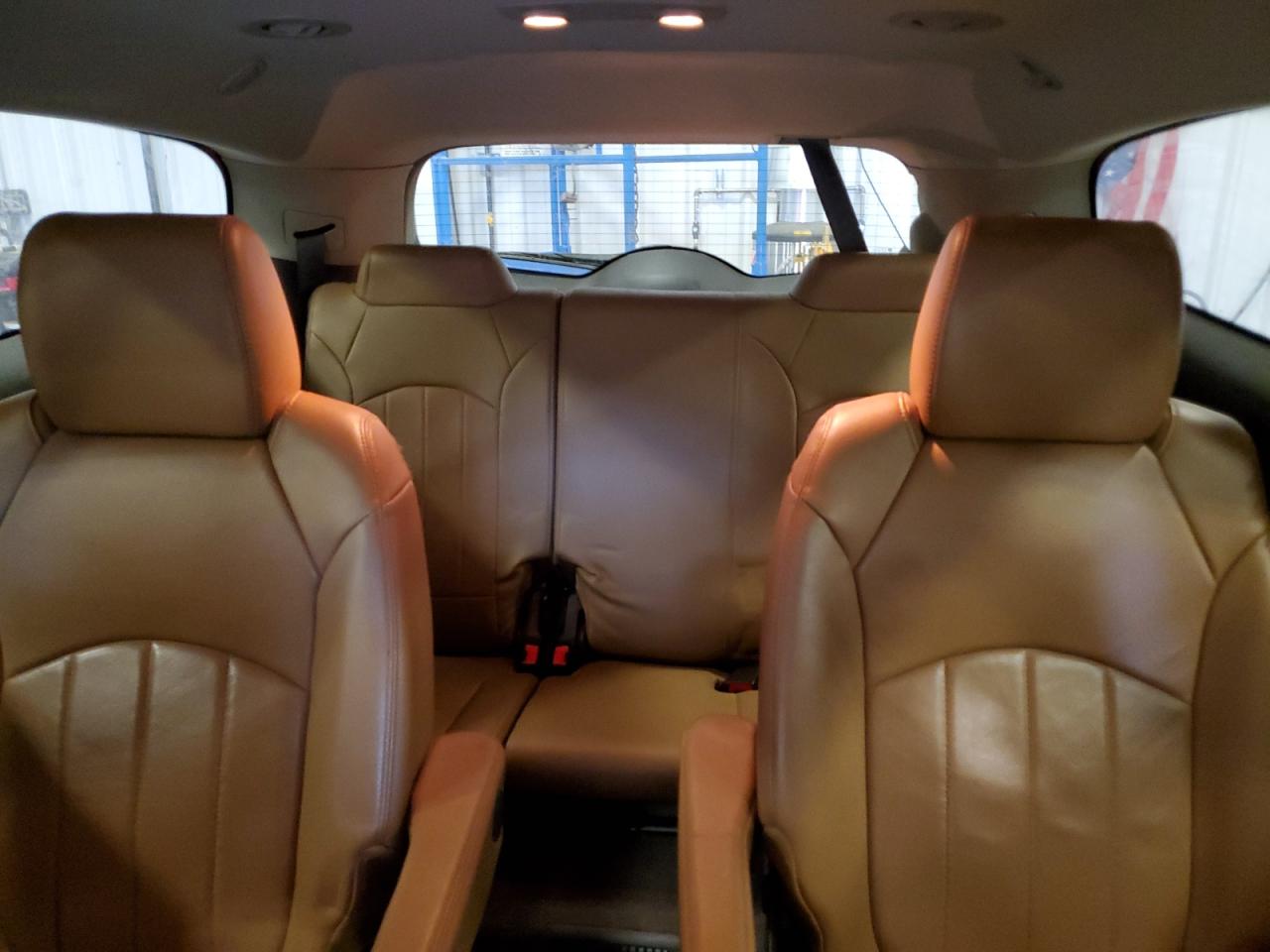 2015 Buick Enclave - Image 10
