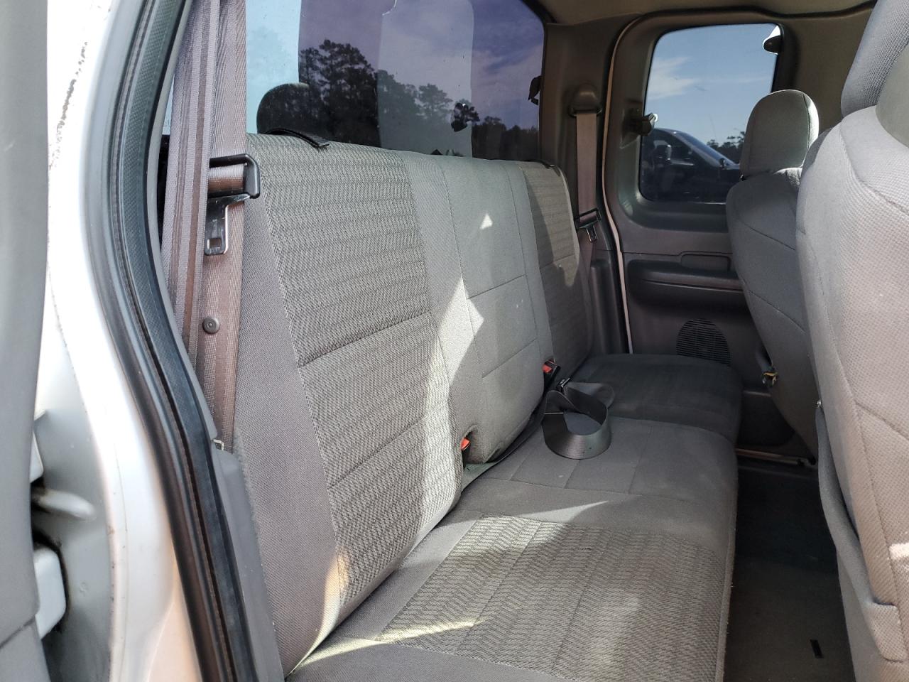 2002 Ford F-150 - Image 10