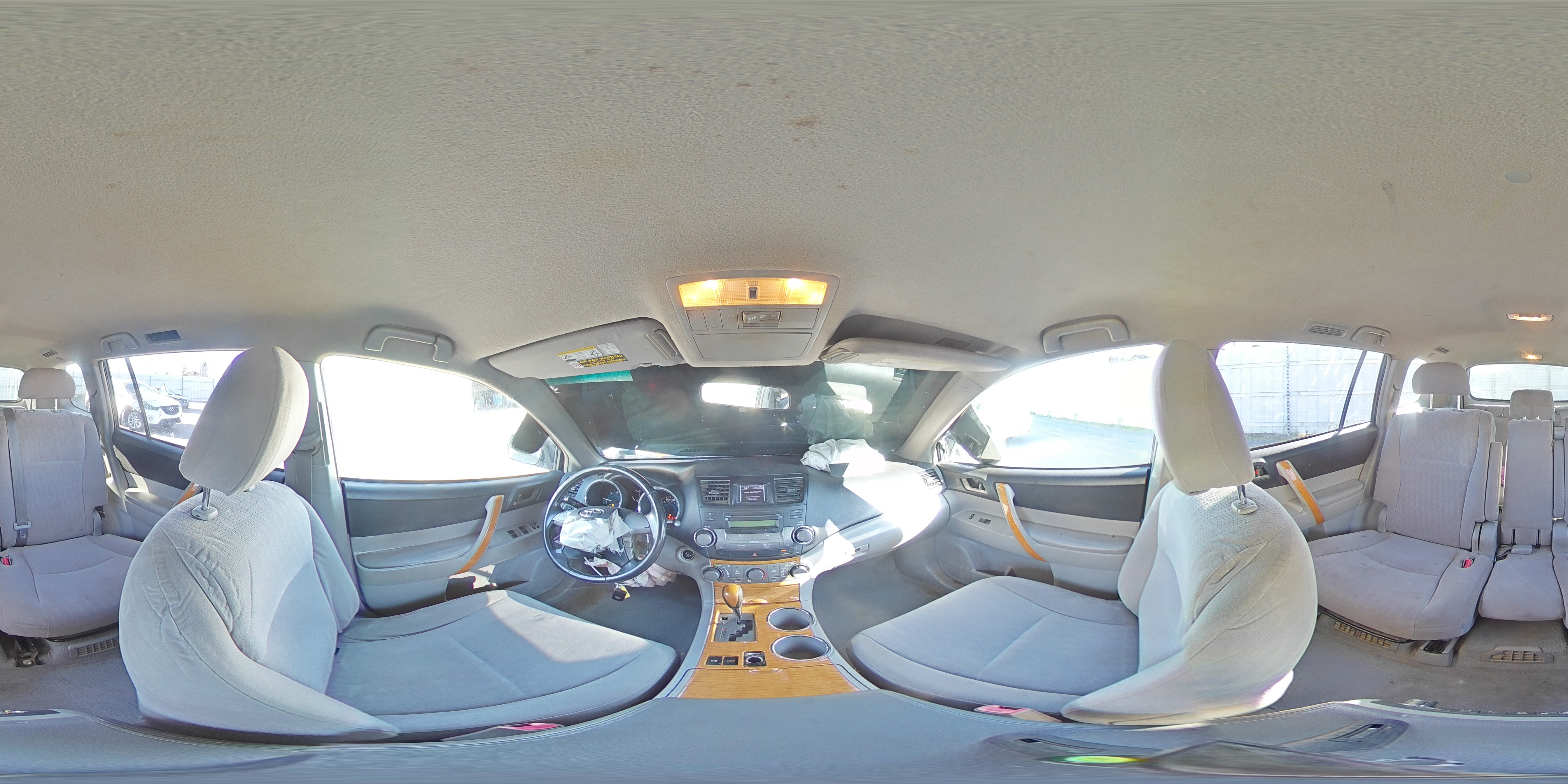 2009 Toyota Highlander - Image 13