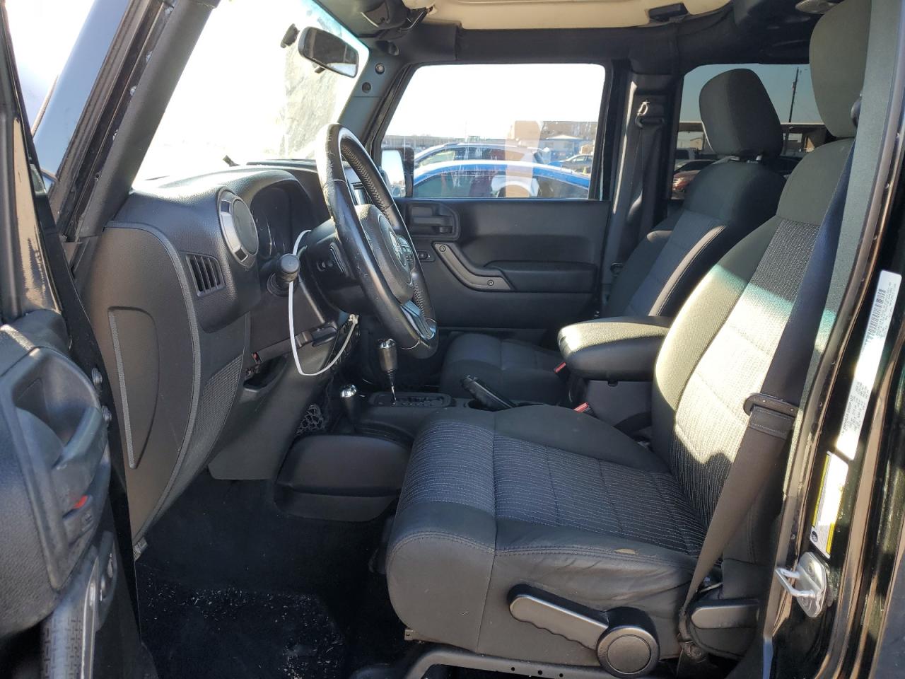2011 Jeep Wrangler - Image 7