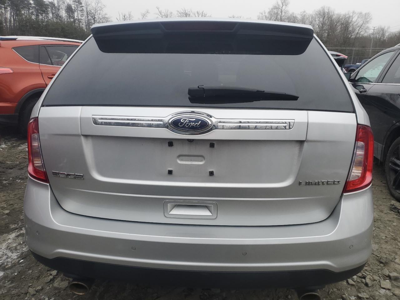 2011 Ford Edge - Image 6