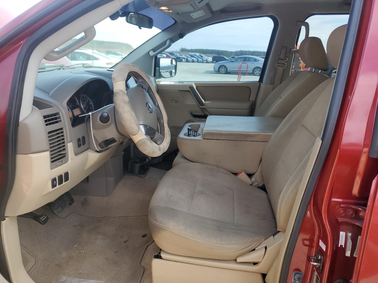 2013 Nissan Titan - Image 7