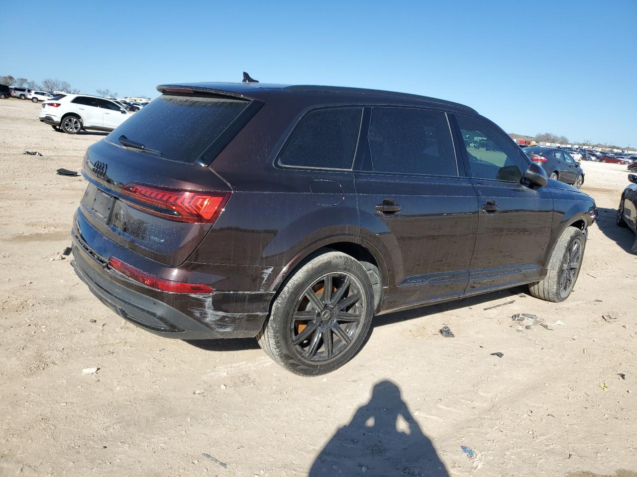 2022 Audi Q7 - Image 3