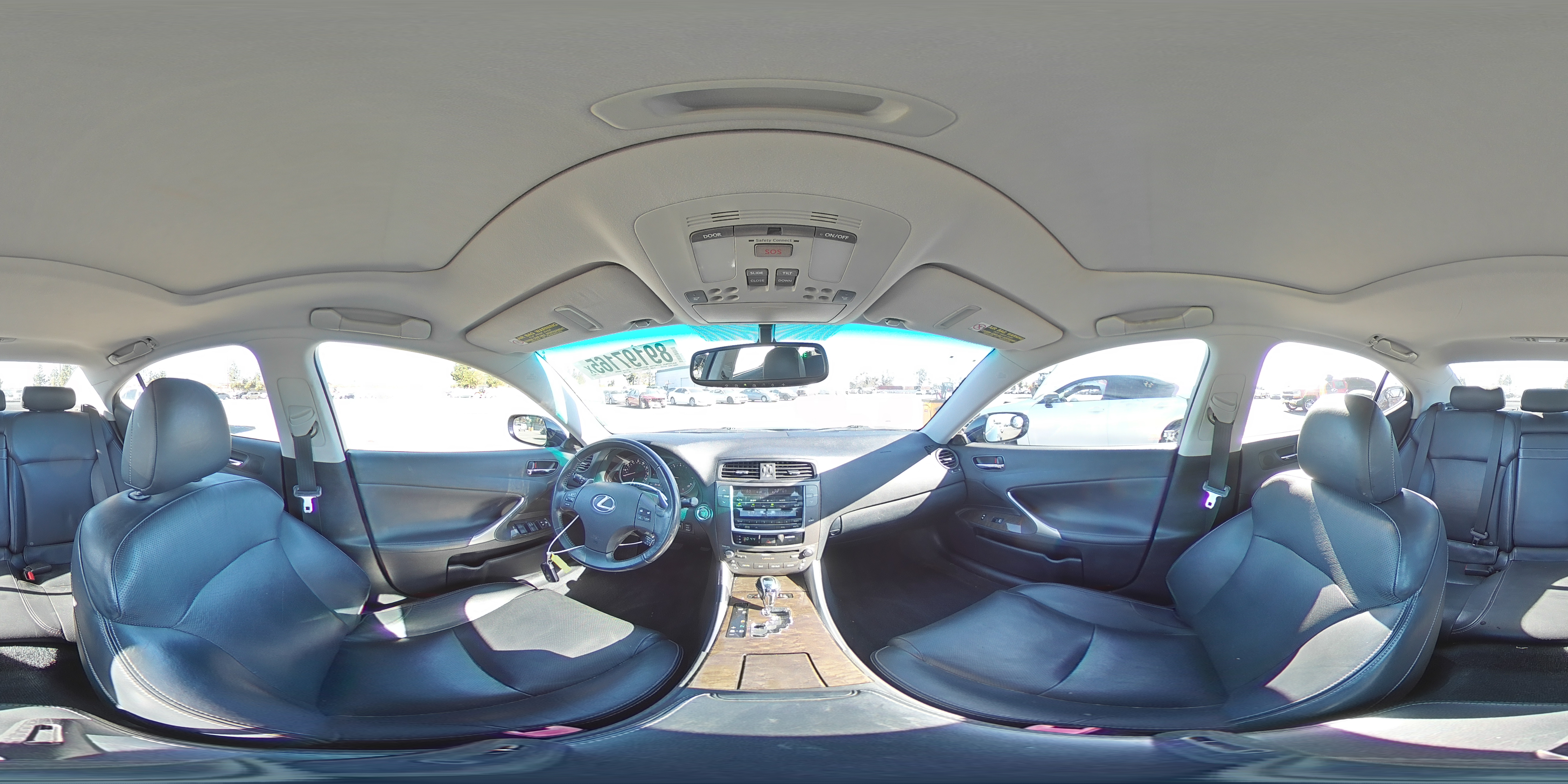 2010 Lexus IS - Image 13
