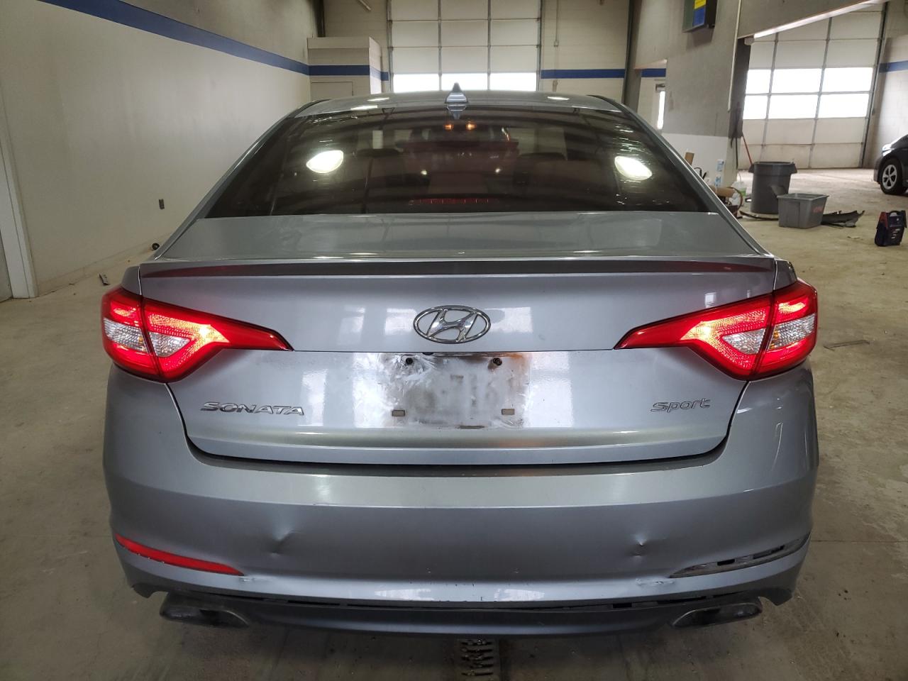 2015 Hyundai Sonata - Image 6