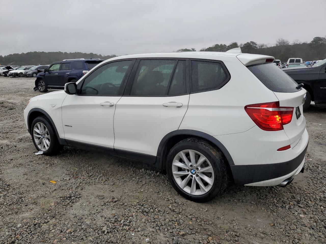 2013 BMW X3 - Image 2
