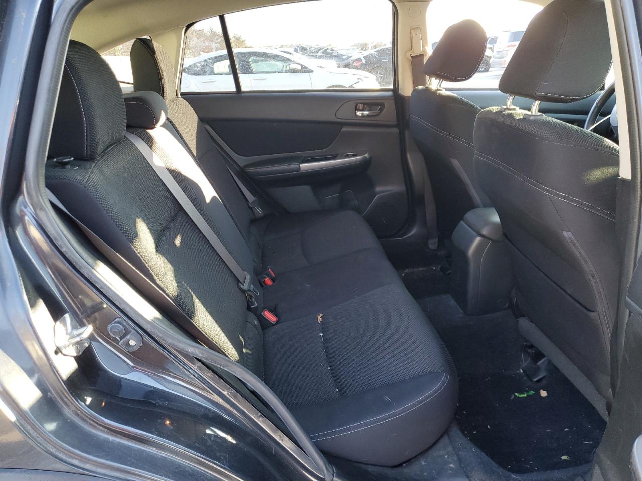 2015 Subaru XV - Image 11