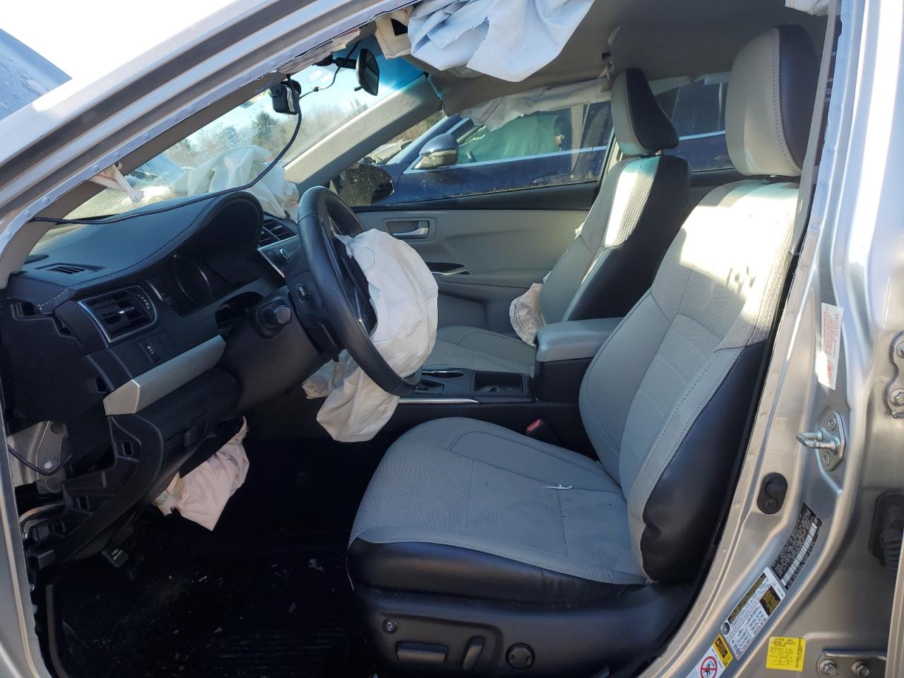 2017 Toyota Camry - Image 7