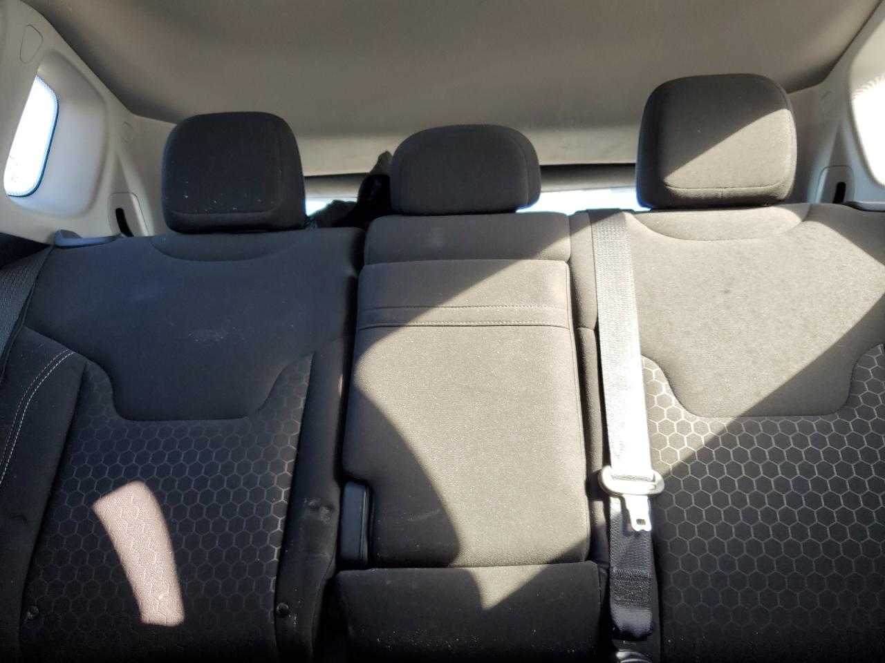 2018 Jeep Compass - Image 10
