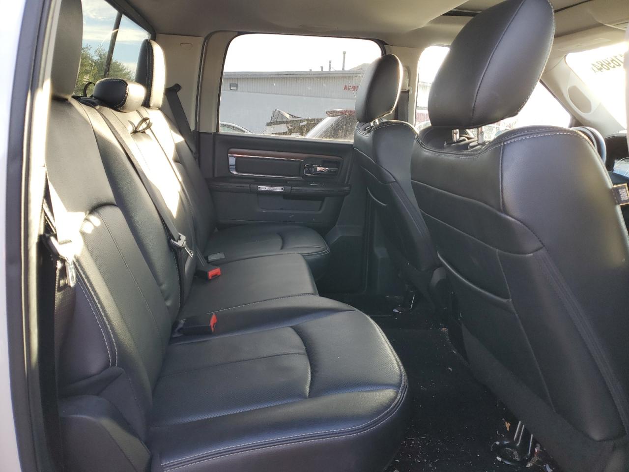 2018 RAM 1500 - Image 10