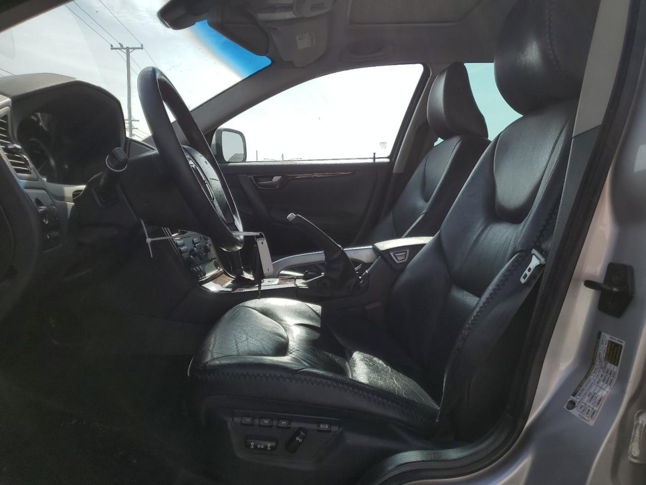 2007 Volvo XC70 - Image 7