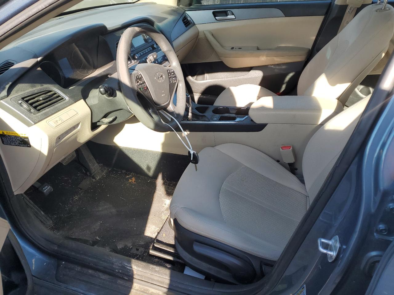 2017 Hyundai Sonata - Image 7