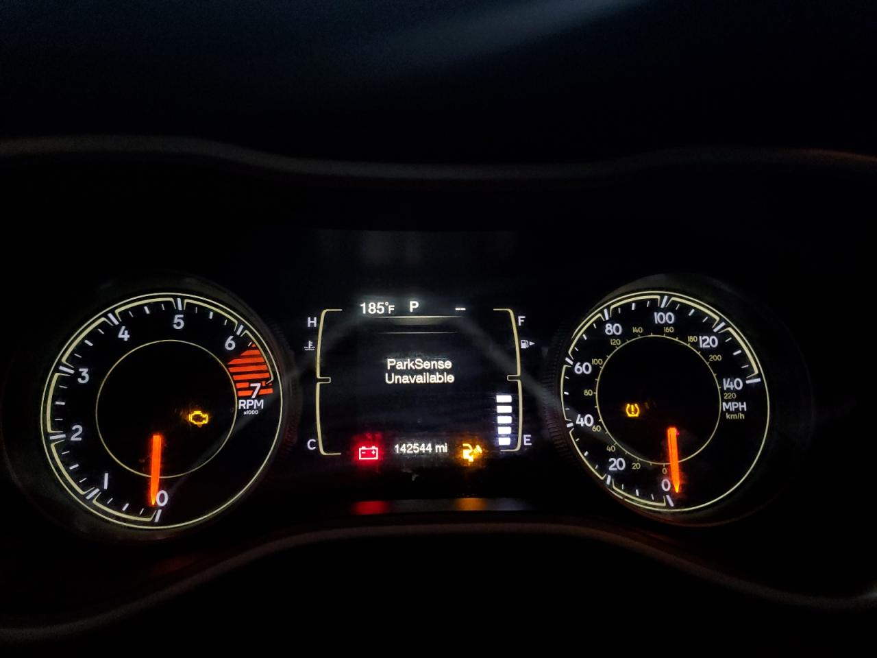 2018 Jeep Grand Cherokee - Image 9