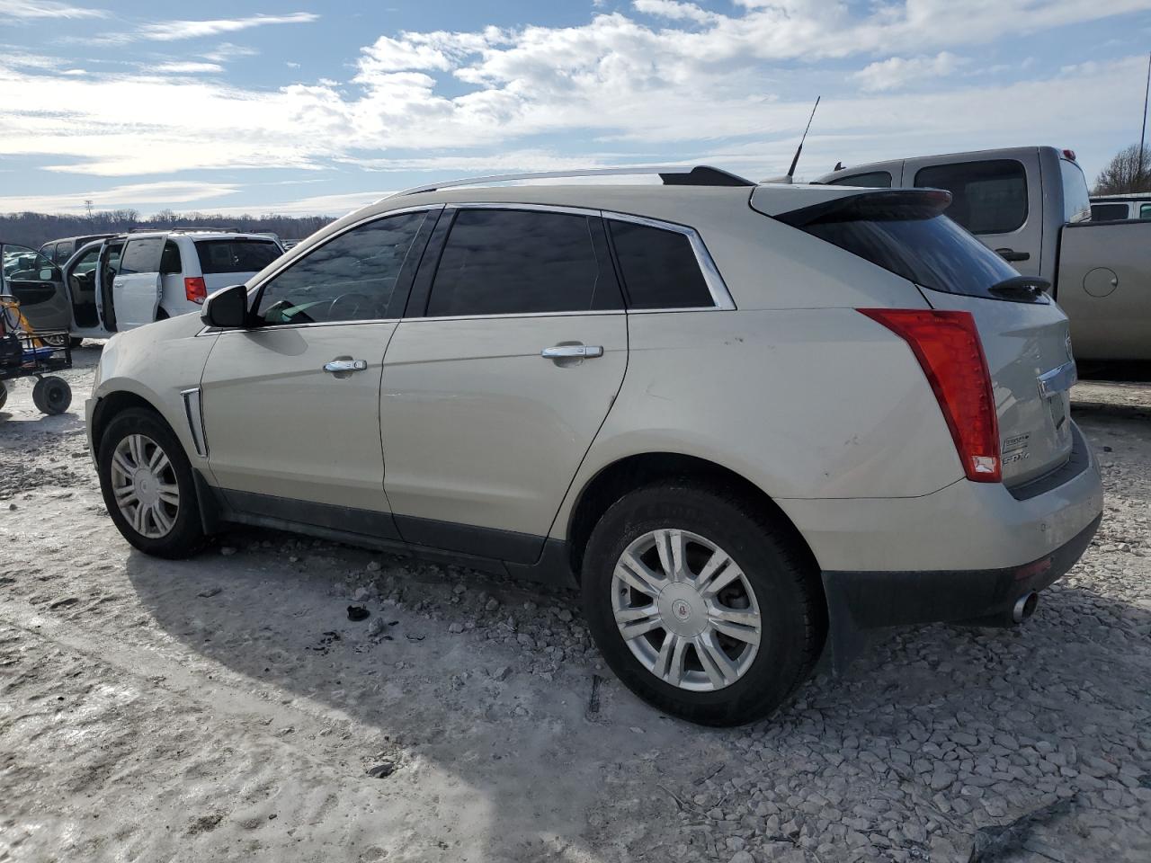 2014 Cadillac SRX - Image 2