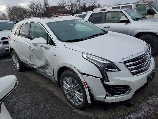  CADILLAC XT5 2019 Biały