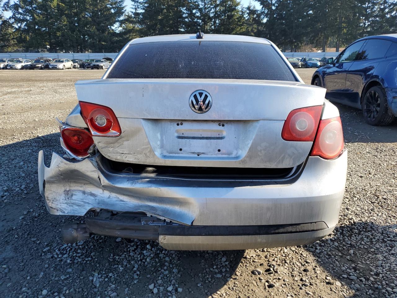 2006 Volkswagen Jetta - Image 6