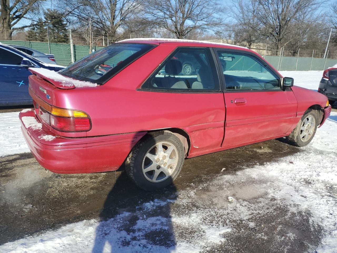 1996 Ford Escort - Image 3