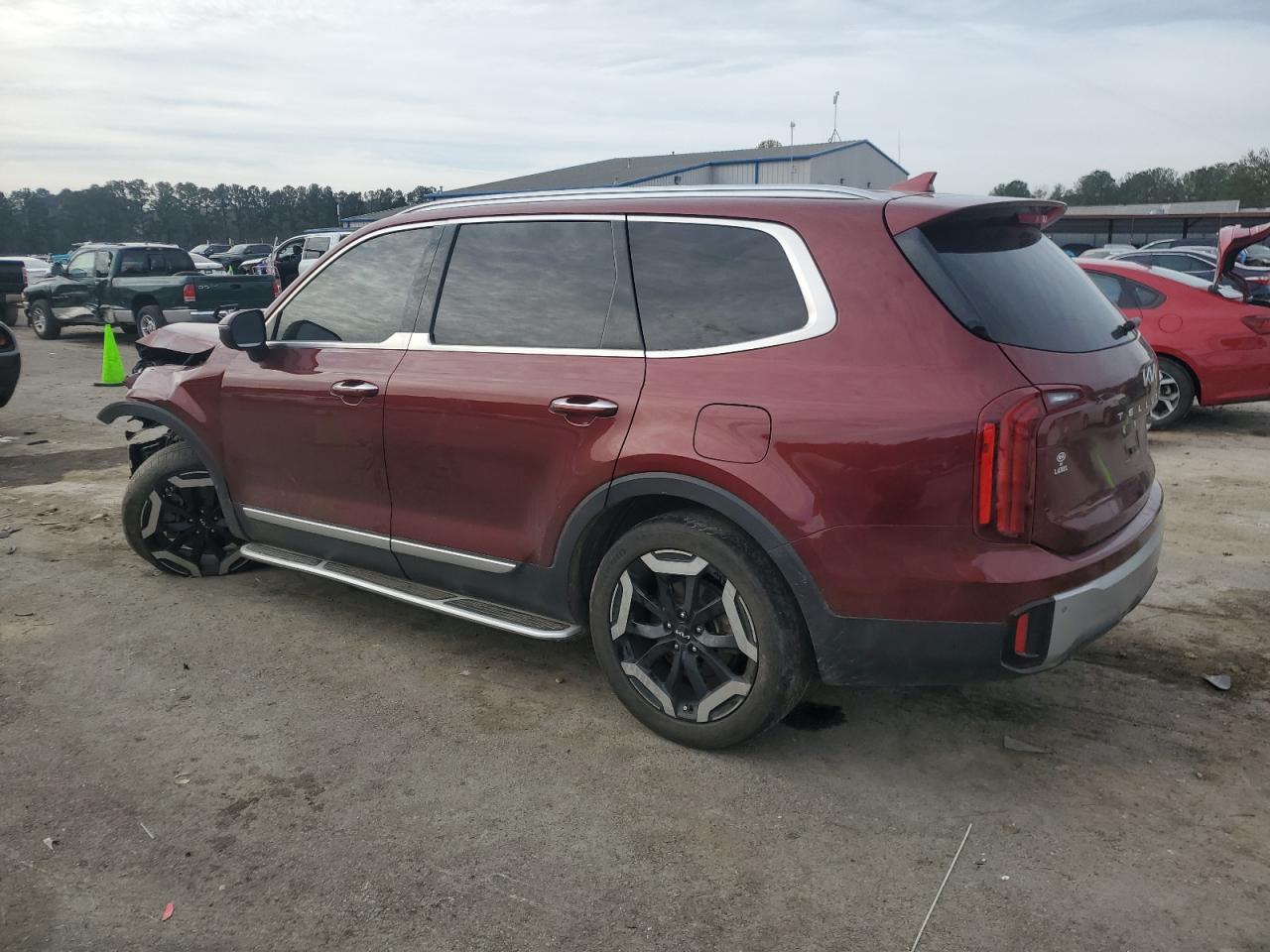 2023 Kia Telluride - Image 2