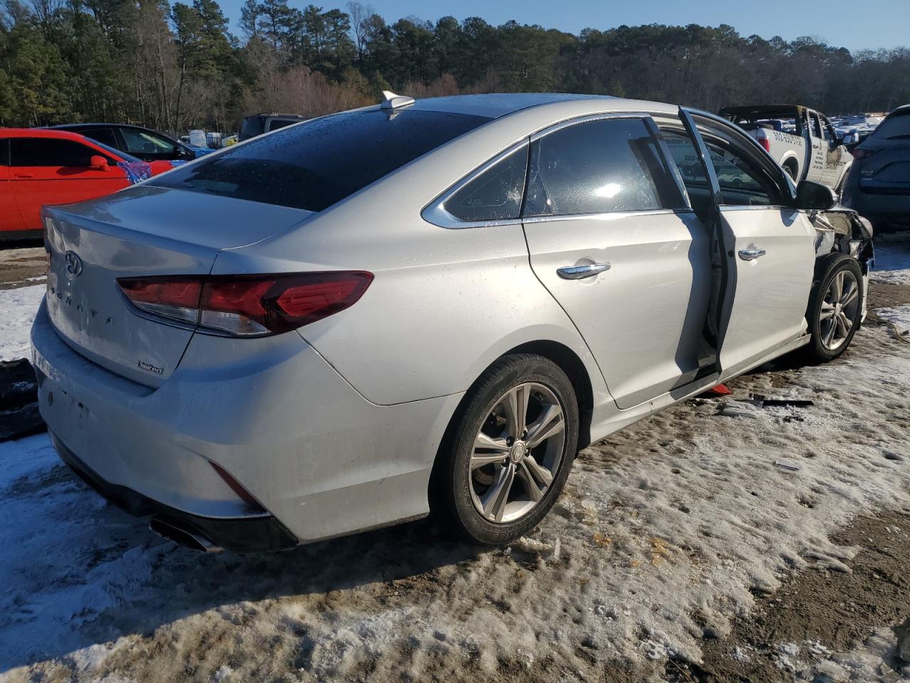2018 Hyundai Sonata - Image 3