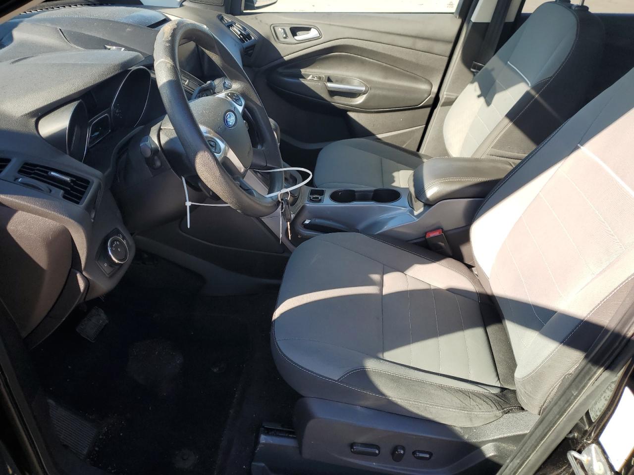 2015 Ford Escape - Image 7