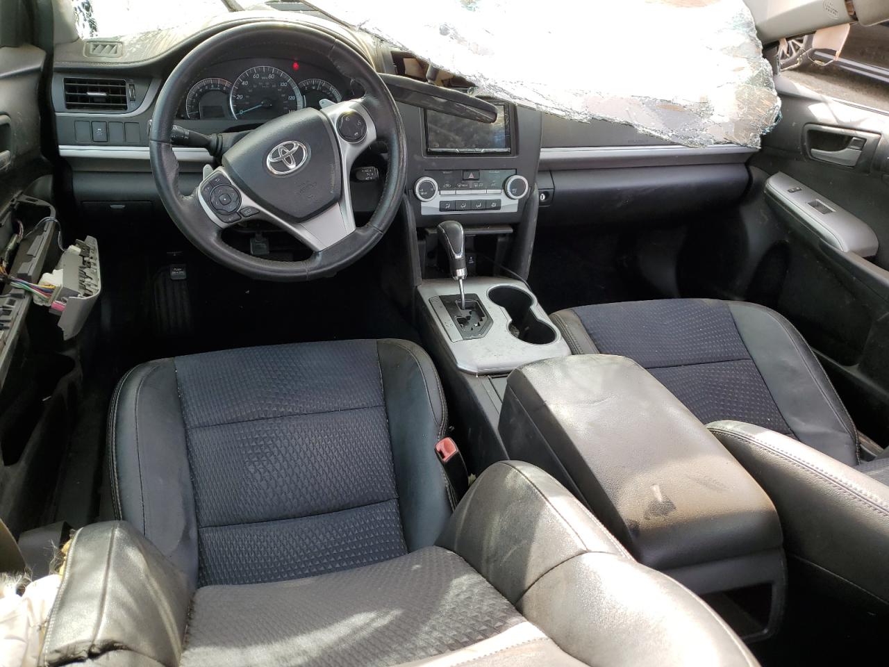 2012 Toyota Camry - Image 8
