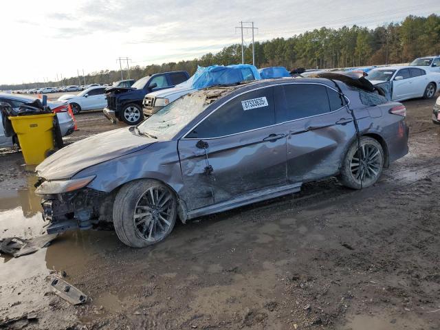  TOYOTA CAMRY 2018 Серый