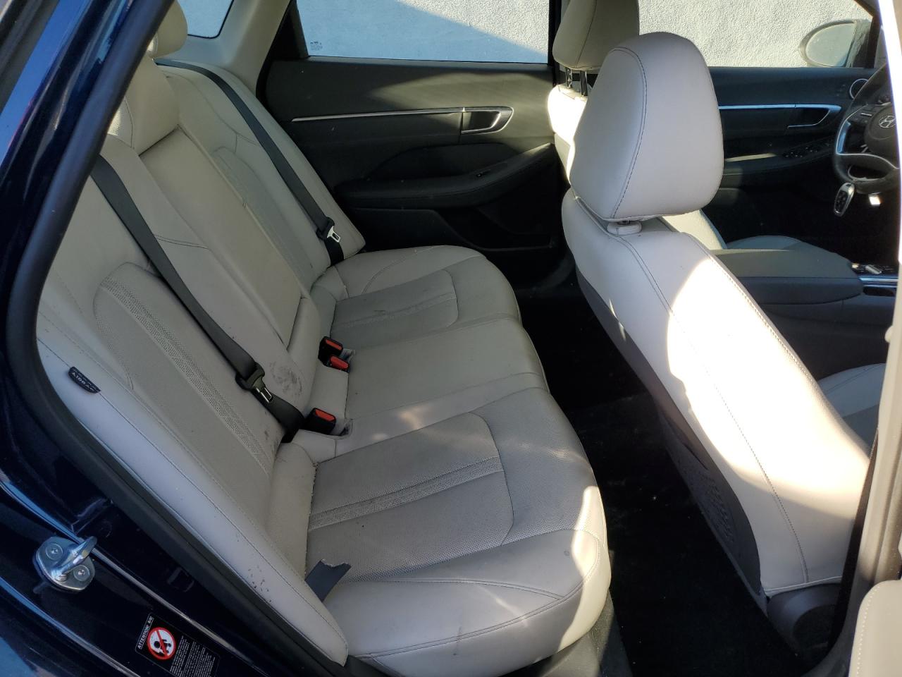 2022 Hyundai Sonata - Image 10