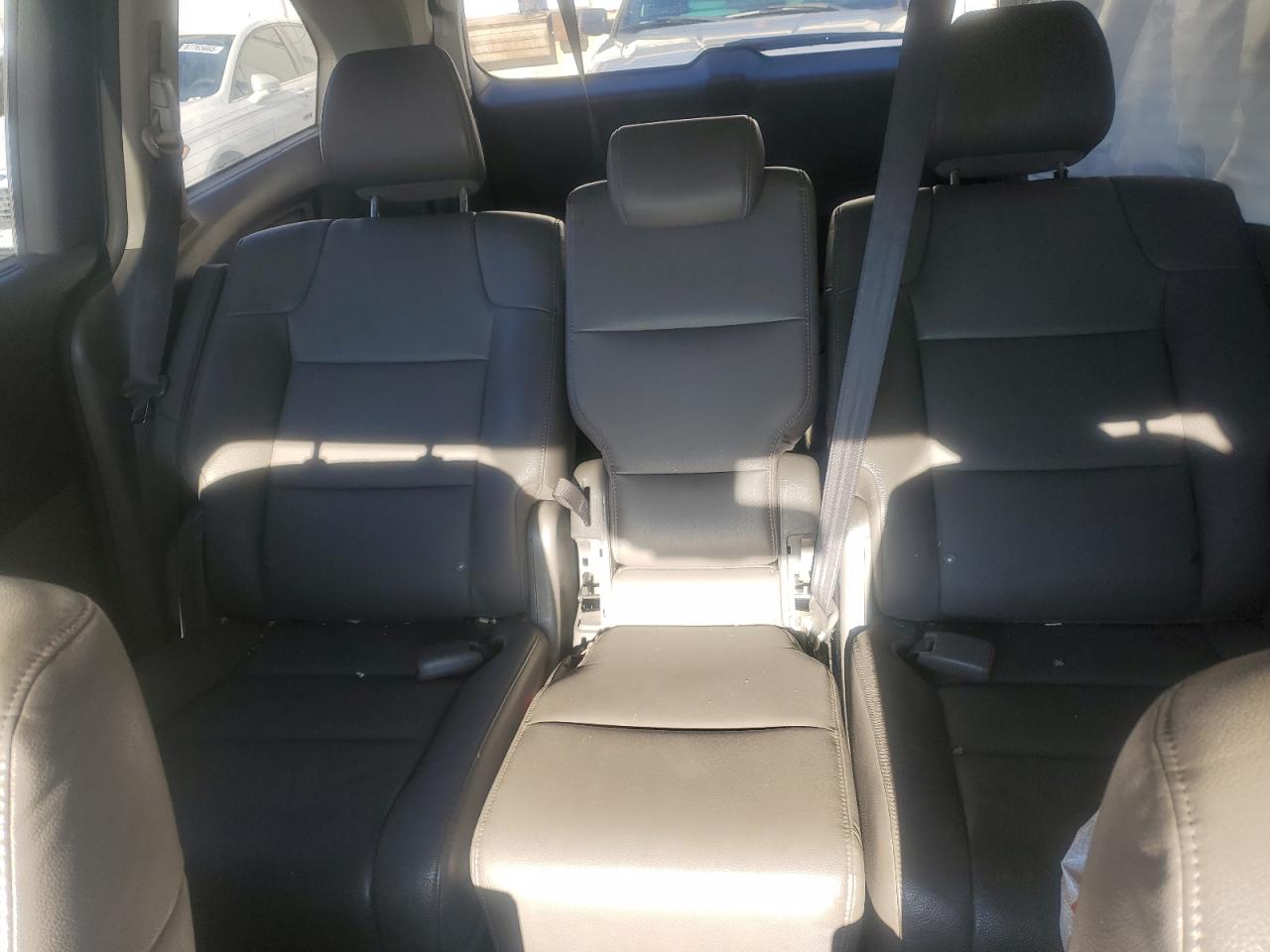 2014 Honda Odyssey - Image 10