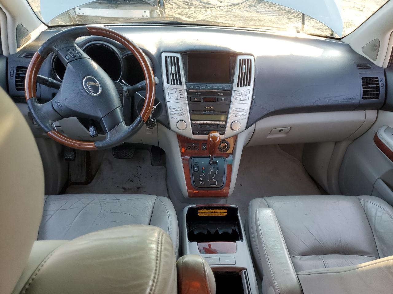 2004 Lexus RX - Image 8