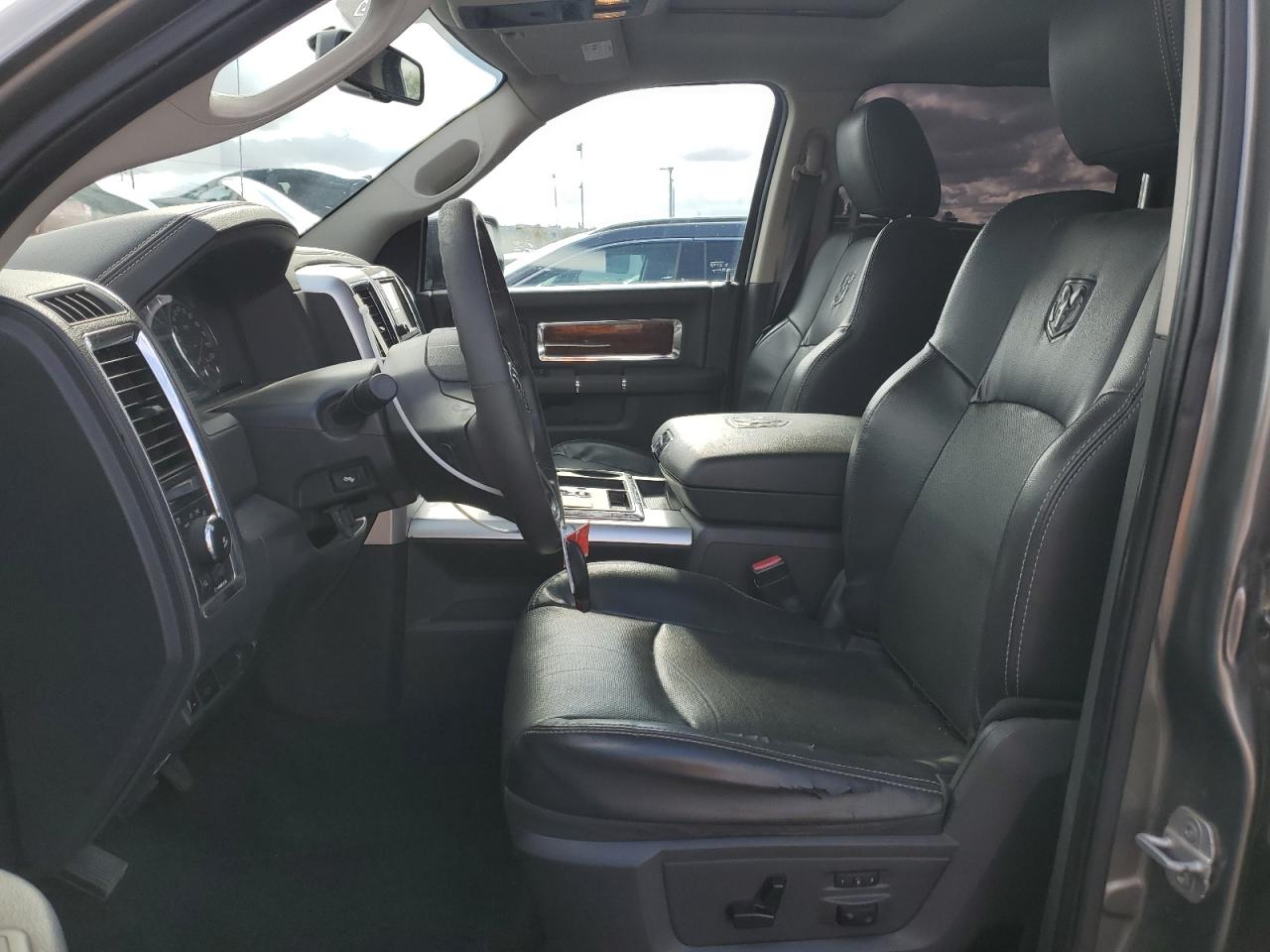 2012 Dodge RAM - Image 7