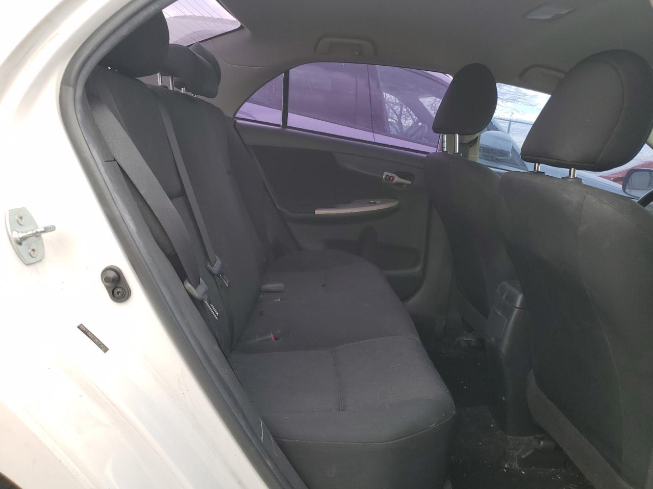 2010 Toyota Corolla - Image 10