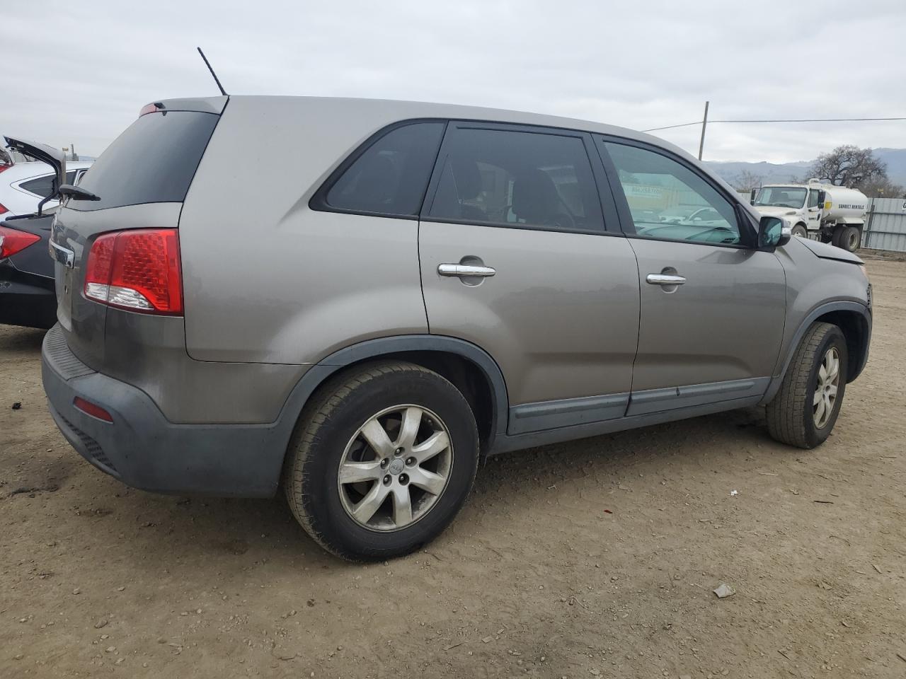 2012 Kia Sorento - Image 3