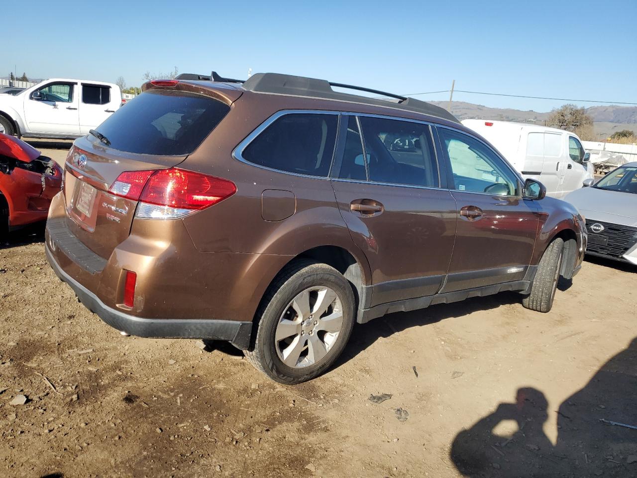 2011 Subaru Outback - Image 3