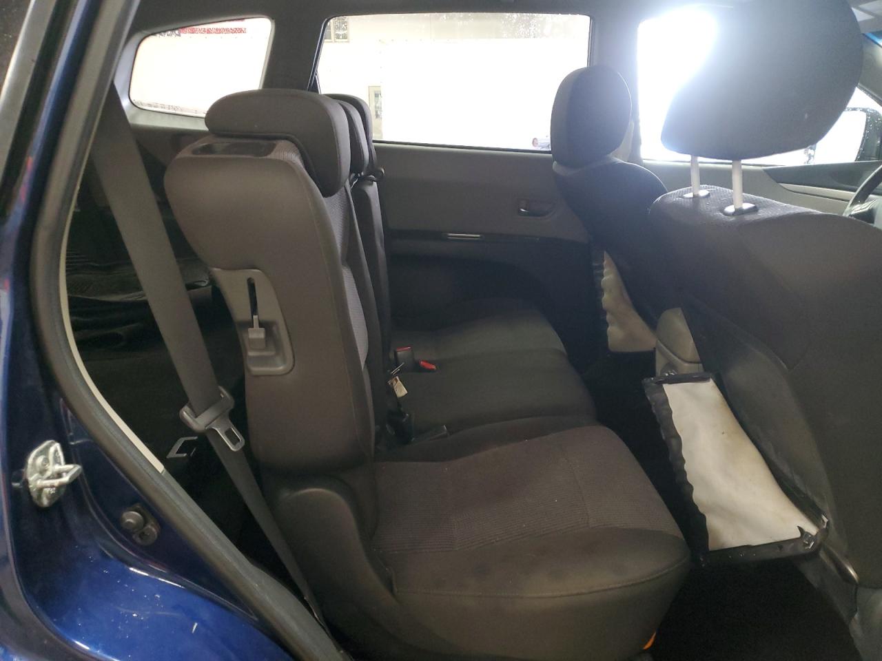 2011 Subaru Tribeca - Image 11