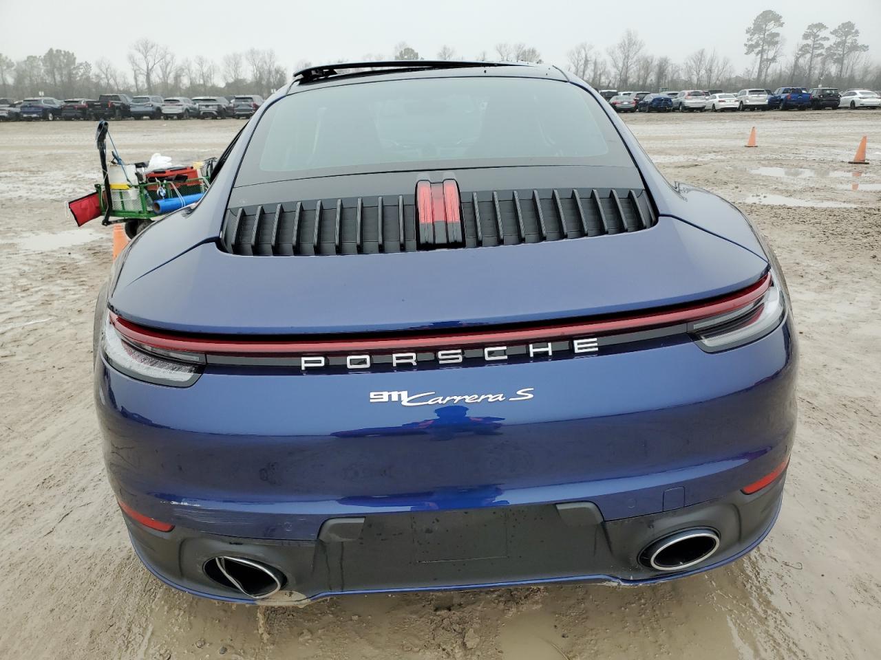 2024 Porsche 911 - Image 6