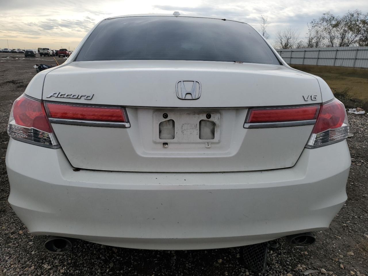 2011 Honda Accord - Image 6