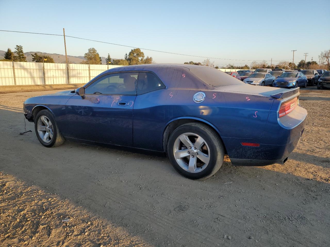 2009 Dodge Challenger - Image 2