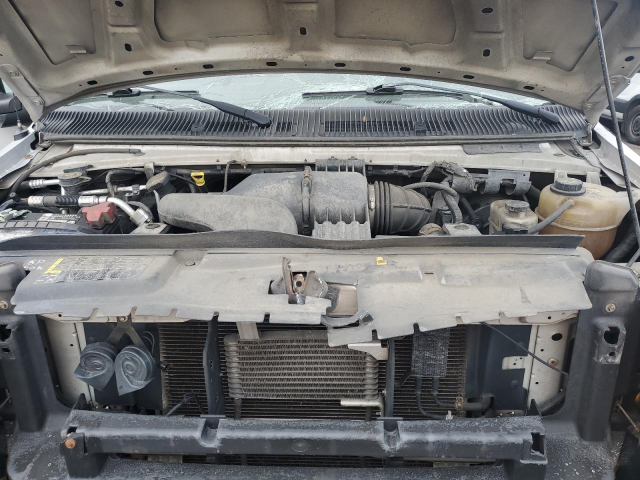 2011 Ford Econoline - Image 13