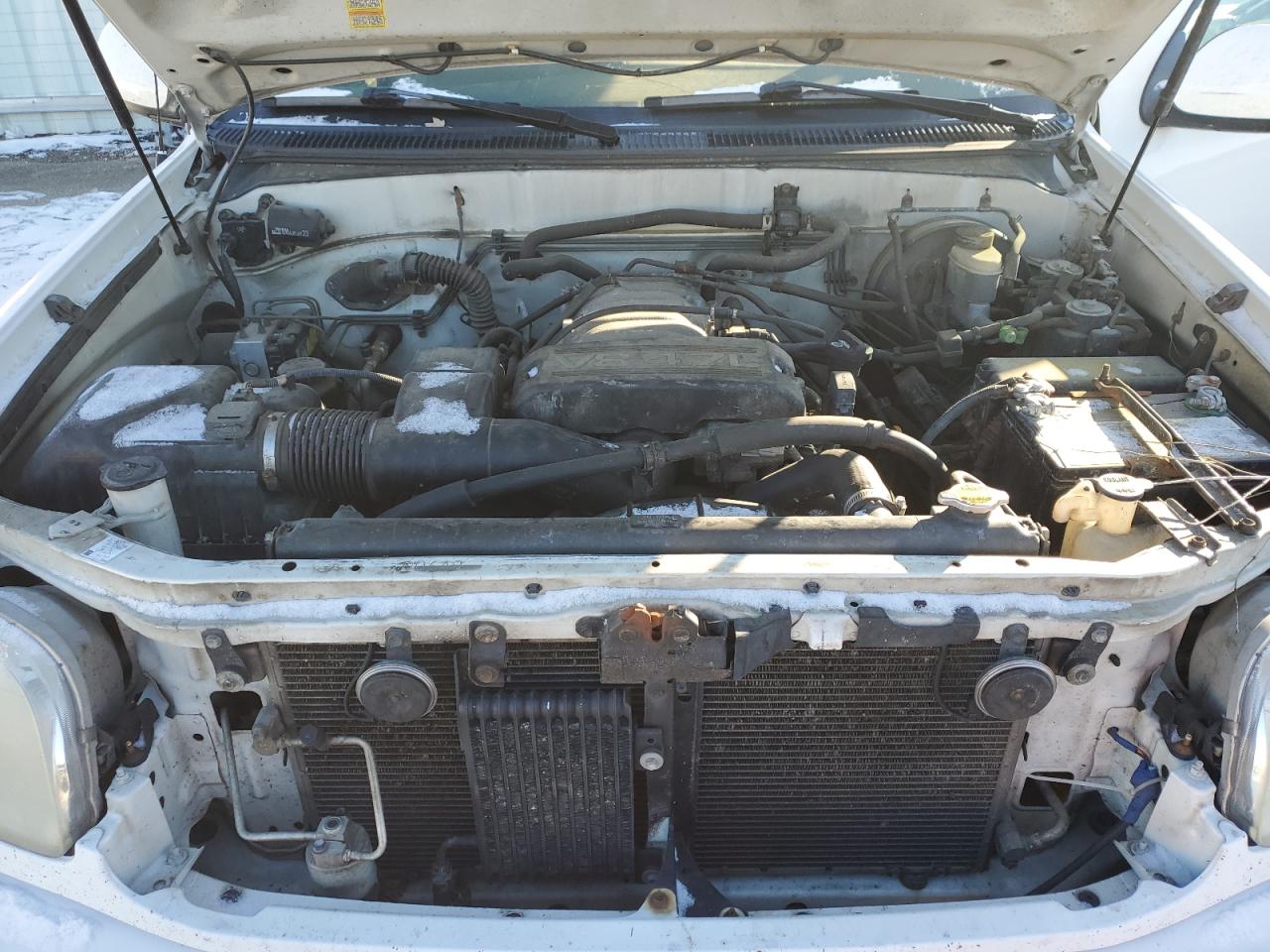 2000 Toyota Tundra - Image 11