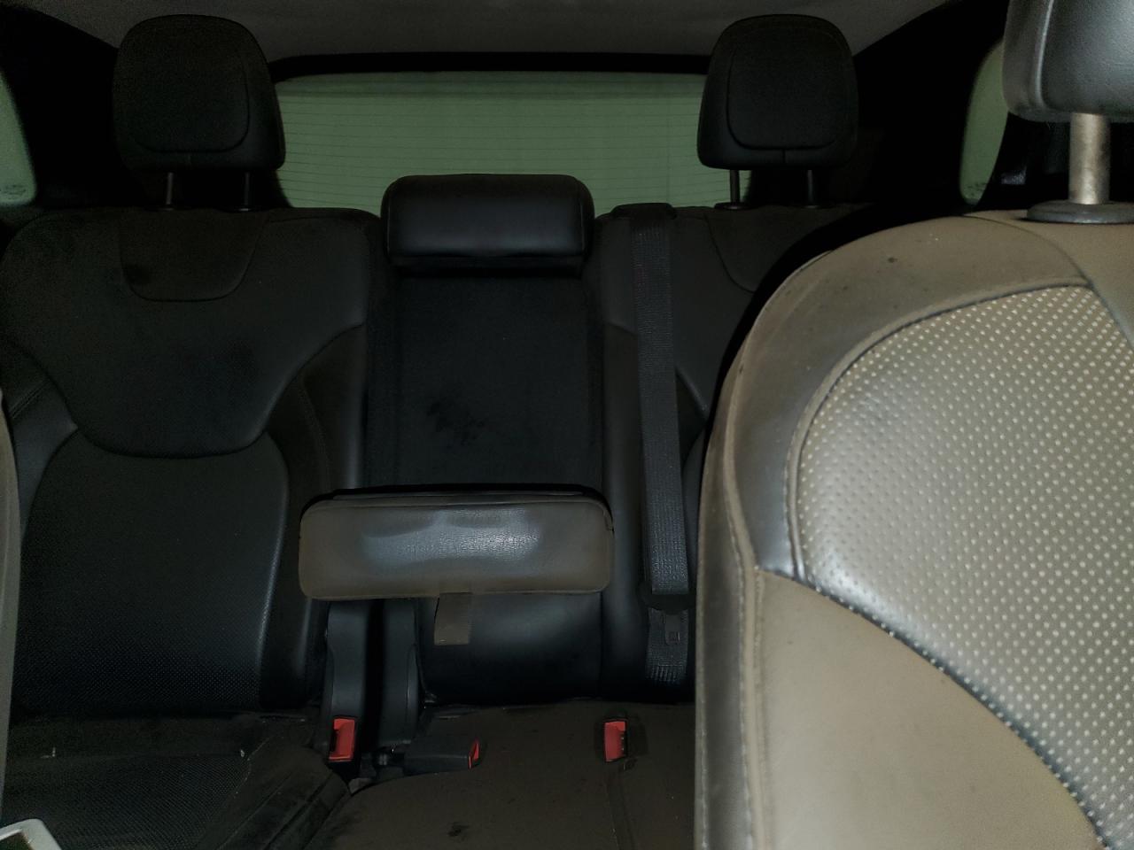 2021 Jeep Grand Cherokee - Image 10