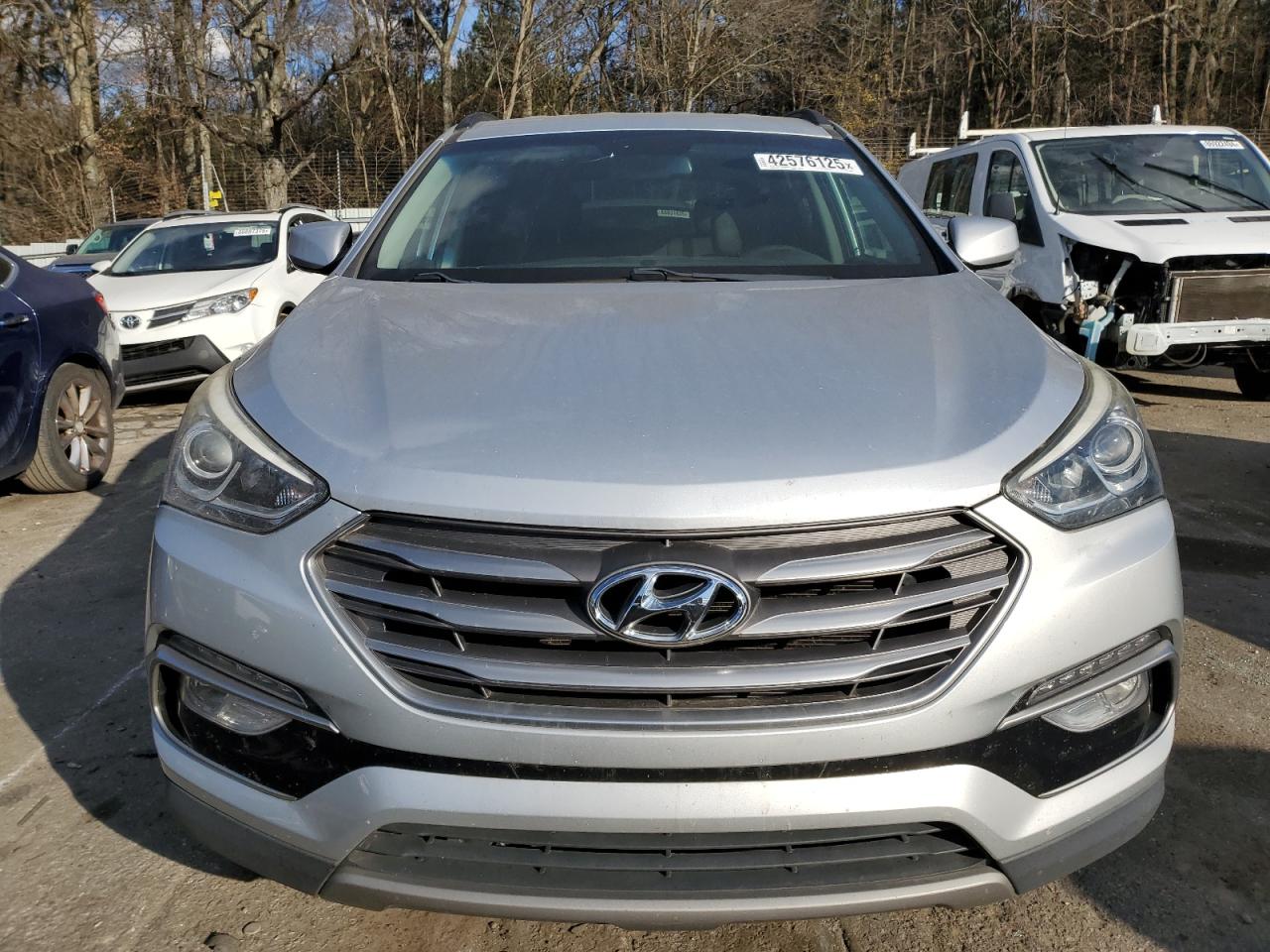 2017 Hyundai Santa Fe - Image 5