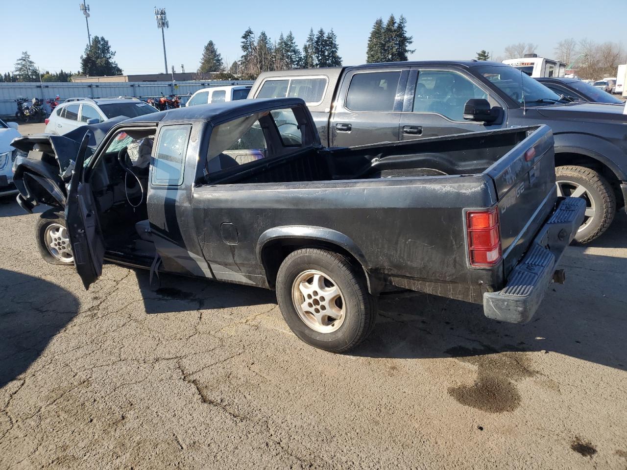 1994 Dodge Dakota - Image 2
