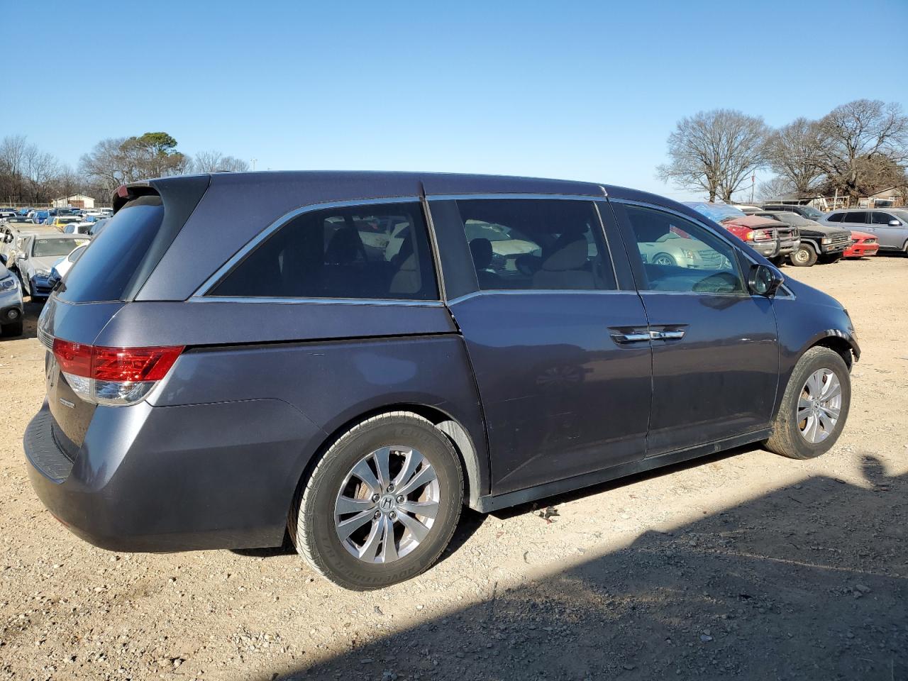 2016 Honda Odyssey - Image 3