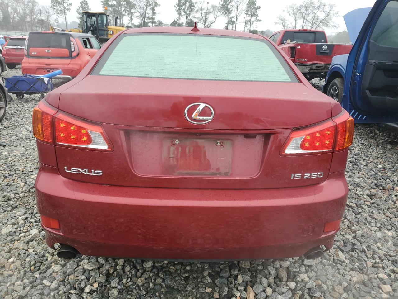 2010 Lexus IS - Image 6